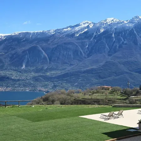 Oasi Da Vinci Apartments Lake Garda View-2